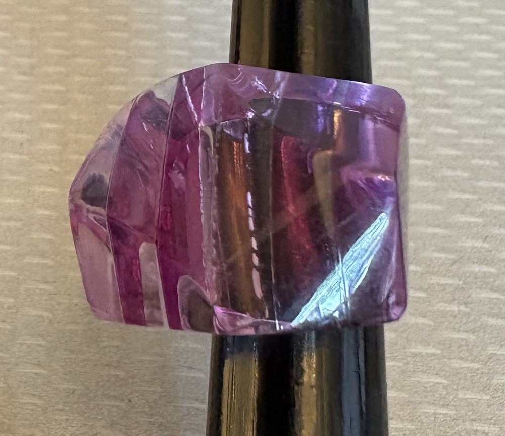 70s Vintage Lucite Ring Lilac Lavender Striped Clear Faceted High Dome size 5.5
