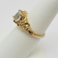 Vintage Gio Lind 14k HGE Blue Topaz and Genuine Diamond Ring – Size 7