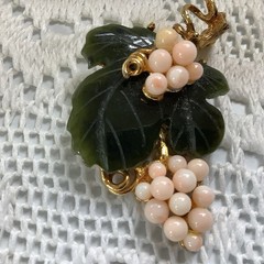 Vintage Swoboda Grape Brooch Gold Tone Jade Coral Faux Pearls Grape Clusters