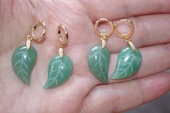 Vintage Genuine 14K GF Green Jadeite Jade Carved Leaf Hoop Earrings