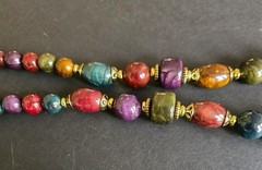 Vintage Lady Remington Multicolor Bead Necklace/Goldtone Accents
