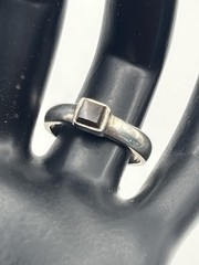 Sterling silver dark square stone vintage ring size 6.75