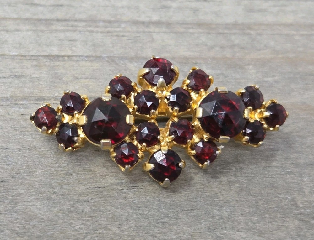 Vintage Czech Red Garnet Rose-Cut Brooch Pin Signed Austria 1.25 Inch Gold Tone