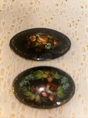 Vintage Hand Painted Russian Lacquer Brooches Signed Floral Folk Art Set Of 2