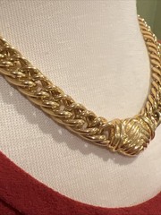 Vintage Gold Tone Chunky Curb Link Chain Necklace Chevron Ribbed Statement 80s