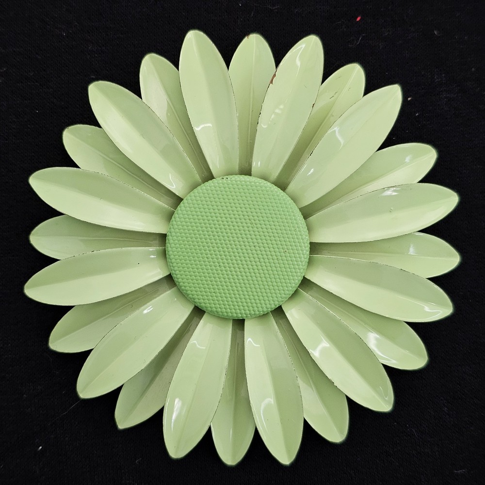 Vintage Green Enamel Double Layered Daisy Flower Brooch Pin 3″ Mod 60s Retro