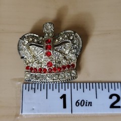 Vintage Pot Metal Rhinestone Brooch Silver Tone Crown 1.25″ READ