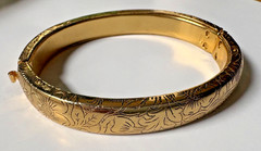 Gold Metal Bangle Bracelet Etched Floral Design Hinge Inside Circumfrrence 6.75″