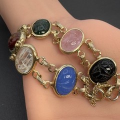 Vintage Double‑Strand Scarab Bracelet Gold Tone Carved Stones Safety Chain 7in