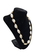 Vintage Iridescent Mother of Pearl Stone Necklace with Barrel Closure