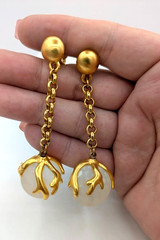 Vintage Ball & Chain Dangle Earrings Gold Tone Frosted Glass Clip On