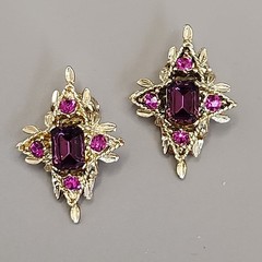 Vintage Rhinestone Butterfly Brooch Clip On Earring Set Pink Purple Gold Tone