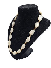 Vintage Iridescent Mother of Pearl Stone Necklace with Barrel Closure