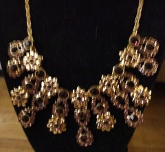 Burgundy Crystal Rhinestone Bib Statement Necklace Gold Tone 18-20″ Cocktail VGC