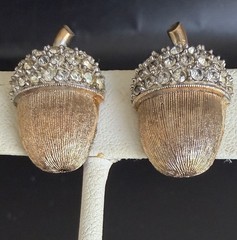 Lot Marvella Acorn Earrings Clear Rhinestone Gold & Unsigned Pearl Brooch!!