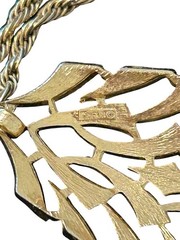Vintage CROWN TRIFARI Signed Pendant Necklace Gold Trifarium Rope Chain