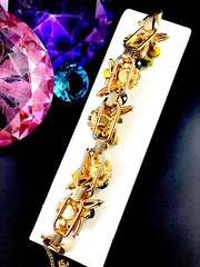 JULIANA D&E CARMEN MIRANDA STYLE NUGGET BEAD BRACELET BROOCH EARRINGS SET BOOK