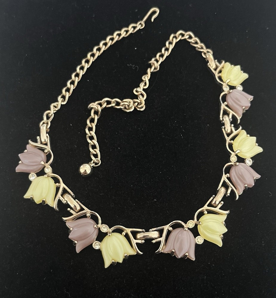 Vintage 1950’s Yellow And Lavender Thermoset And Rhinestone Tulip Necklace