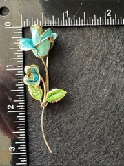 VTG 1960s Teal Blue Enamel Two-Flower Brooch Gold Tone Mid-Century
