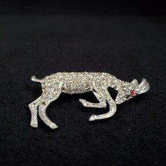Vintage Pot Metal Rhinestone Brooch Silver Tone Ram Goat Figural 2″ READ