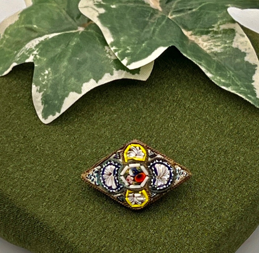 Vtg Micro Mosaic Pin Diamond Shaped 1.25 in Fan and Floral Gold Tone Metal Italy