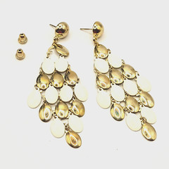 White & Gold Tone Metal Chandelier Cascade Dangle Vintage Earrings Ballroom