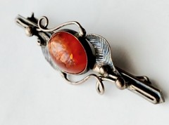 Vtg Antique Art Nouveau Natural Cognac AMBER STERLING Silver Bar Pin BROOCH