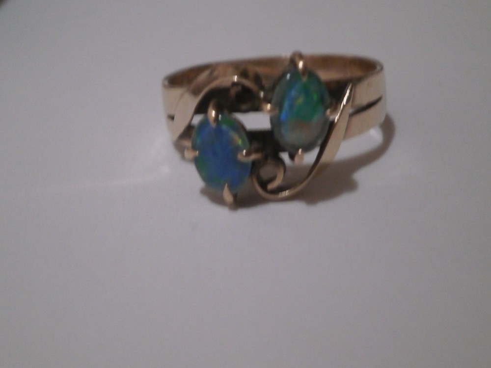 Vintage 9kt Yellow Gold Double Opal Doublette? Great Fire Stones Size 9.5