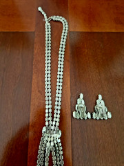 VTG. MCM BLUE AURORA BOREALIS RHINESTONE & ART GLASS NECKLACE & EARRING SET