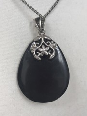 Vintage Tori Hill Black Onyx Marcasite 925 Sterling Silver Pendant and 30” chain