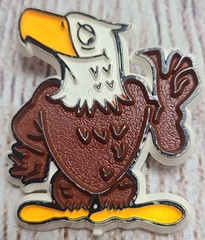 Vintage Unbranded Eagle Bird Pin White Brown Yellow Plastic 2″