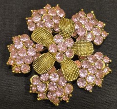 Beautiful Vintage 1.5 In.pink Rhinestone Brooch Pin Gold Weaved Petals MCM