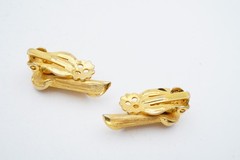 Vintage Clip On Earrings Gold Tone Rhinestone V5