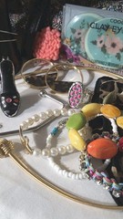 Grandma’s Estate; Jewelry, Trinkets, & Extra Fun Junk! Lot #89