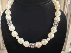 Vintage Unbranded 16 Faux Pearl Necklace with Rhinestone Accents Silver Tone