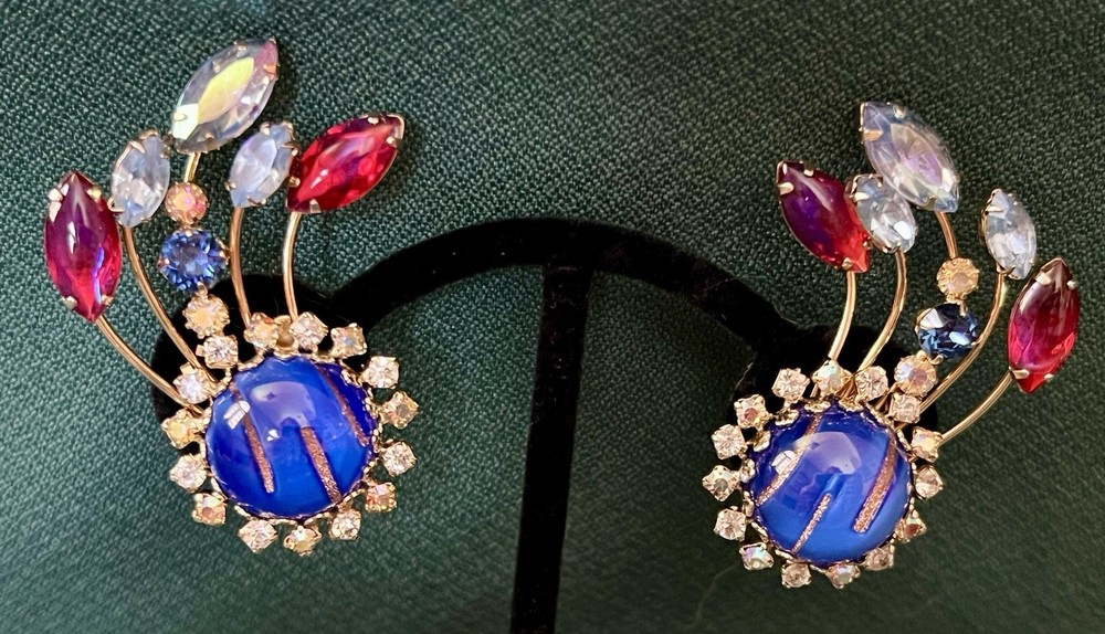 FANTASTIC VINTAGE HOBE 2 1/4” CLIP ON CLIMBERS EARRING COPPER FLUSS MULTI COLORS