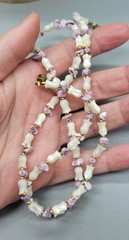 Danty vintage glass? white tulip purple beaded barrel clasp necklace N1D