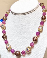 STUNNING Antique Wedding Cake, Pink Opalescent & Aventurine Art Glass Necklace
