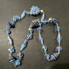 Vintage Necklace 21 In Blue Glass Beads