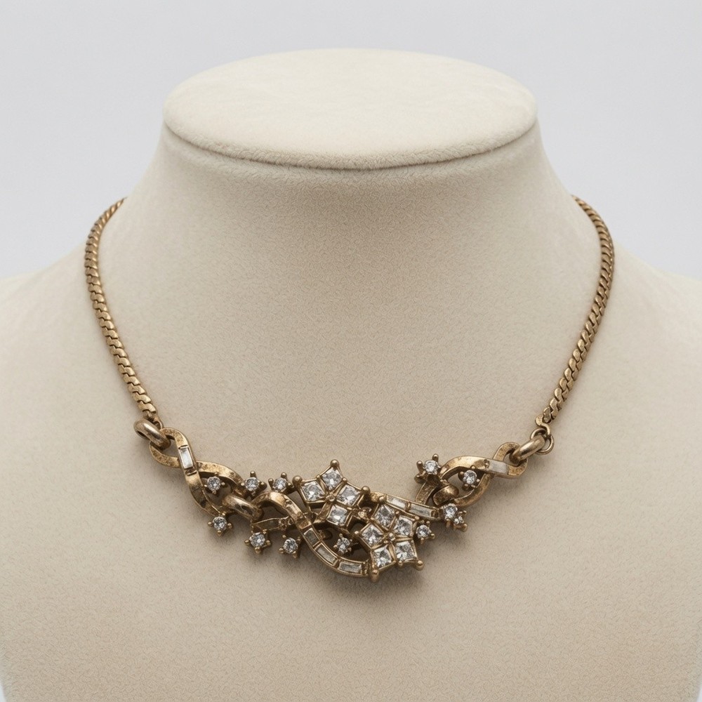 Vintage Gold Tone Clear Rhinestone Choker Necklace Ornate Square Baguette Stones