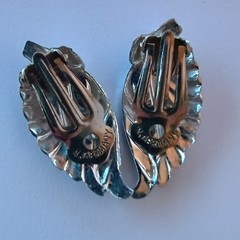 Vtg Leaf Bracelet & Earrings Set W. Germany Silver Tone Lightweight Paved Look