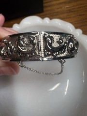 VTG Whiting & Davis Silver Tone 3D Paisley Design Bracelet 6.5-7.25