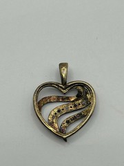 Vintage Sterling 925 silver heart shaped pendant with heart Cz Sapphires