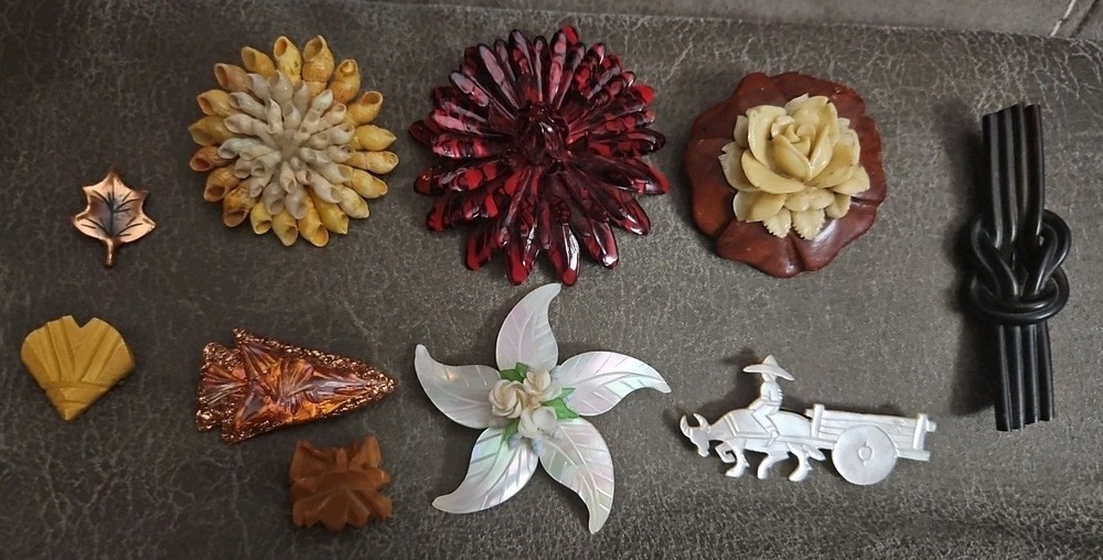 Vintage Brooch Pin Lot Of 10 Mixed Materials Unique