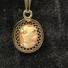 12K Gold Filled Cameo Pendant Necklace 15” Inch Cable Chain Carved Shell Vintage
