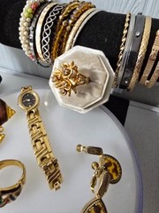 Versatile WoW Nice Mixed metal materials jewelry lot some signed