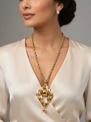 Vintage High End Gold Tone Cage Dangle Ball Bead Pendant 28″ Chain Necklace A1