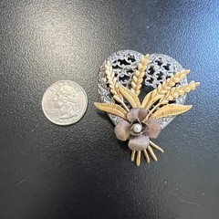 Vintage Womens Heart Floral Wheat Brooch Mixed Metal Faux Pearl Center