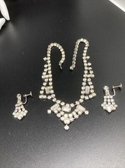 Vintage Clear Rhinestone 14 1/2” Necklace Signed D’ver N Y Screw Earring (3174)