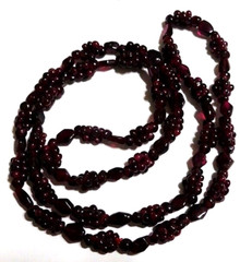 Dainty Vintage 28″ Long Garnet Clusters Beaded Necklace